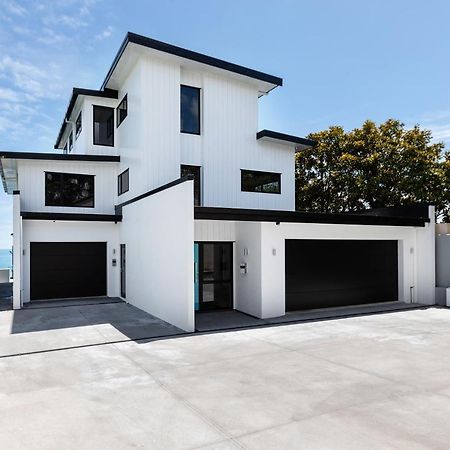 Oakura Beach Front Apartments Exterior foto