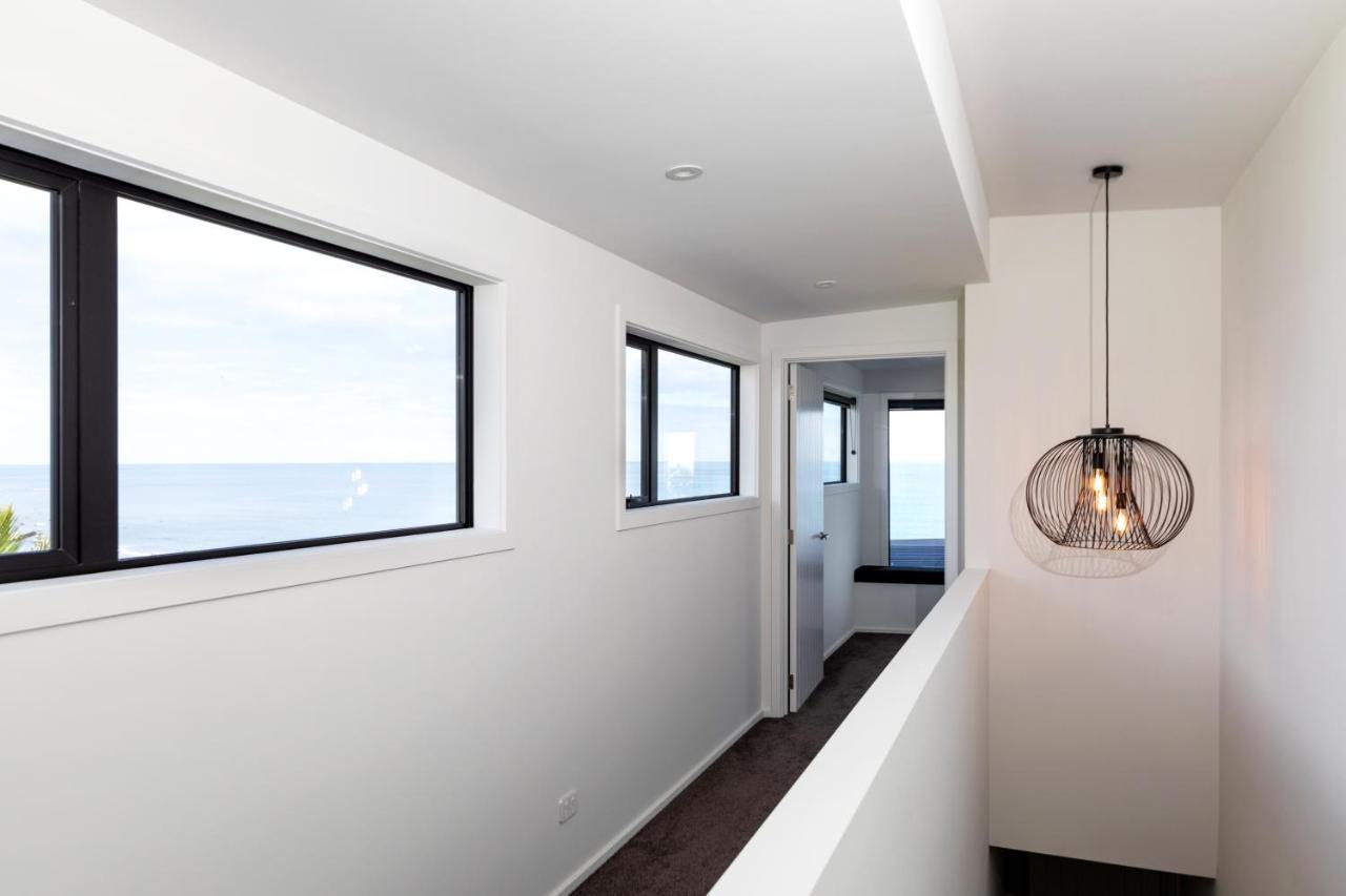 Oakura Beach Front Apartments Exterior foto