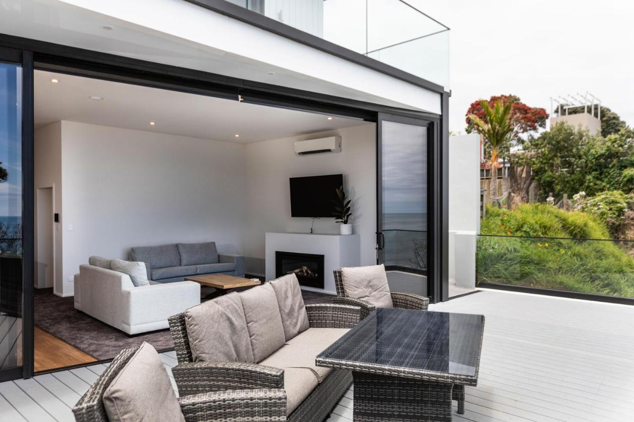 Oakura Beach Front Apartments Exterior foto