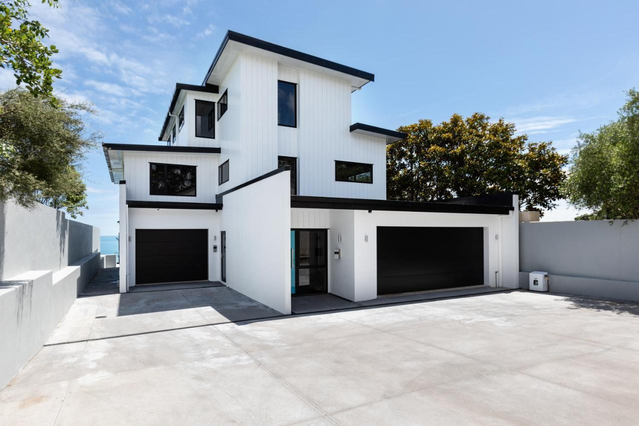 Oakura Beach Front Apartments Exterior foto