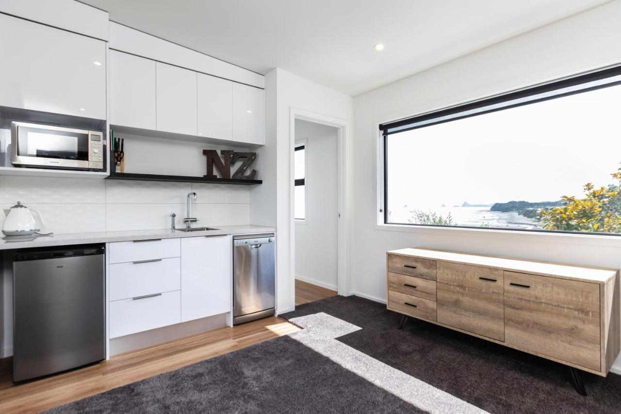 Oakura Beach Front Apartments Exterior foto