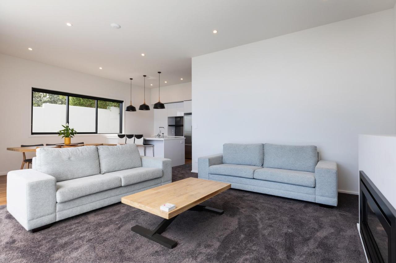 Oakura Beach Front Apartments Exterior foto