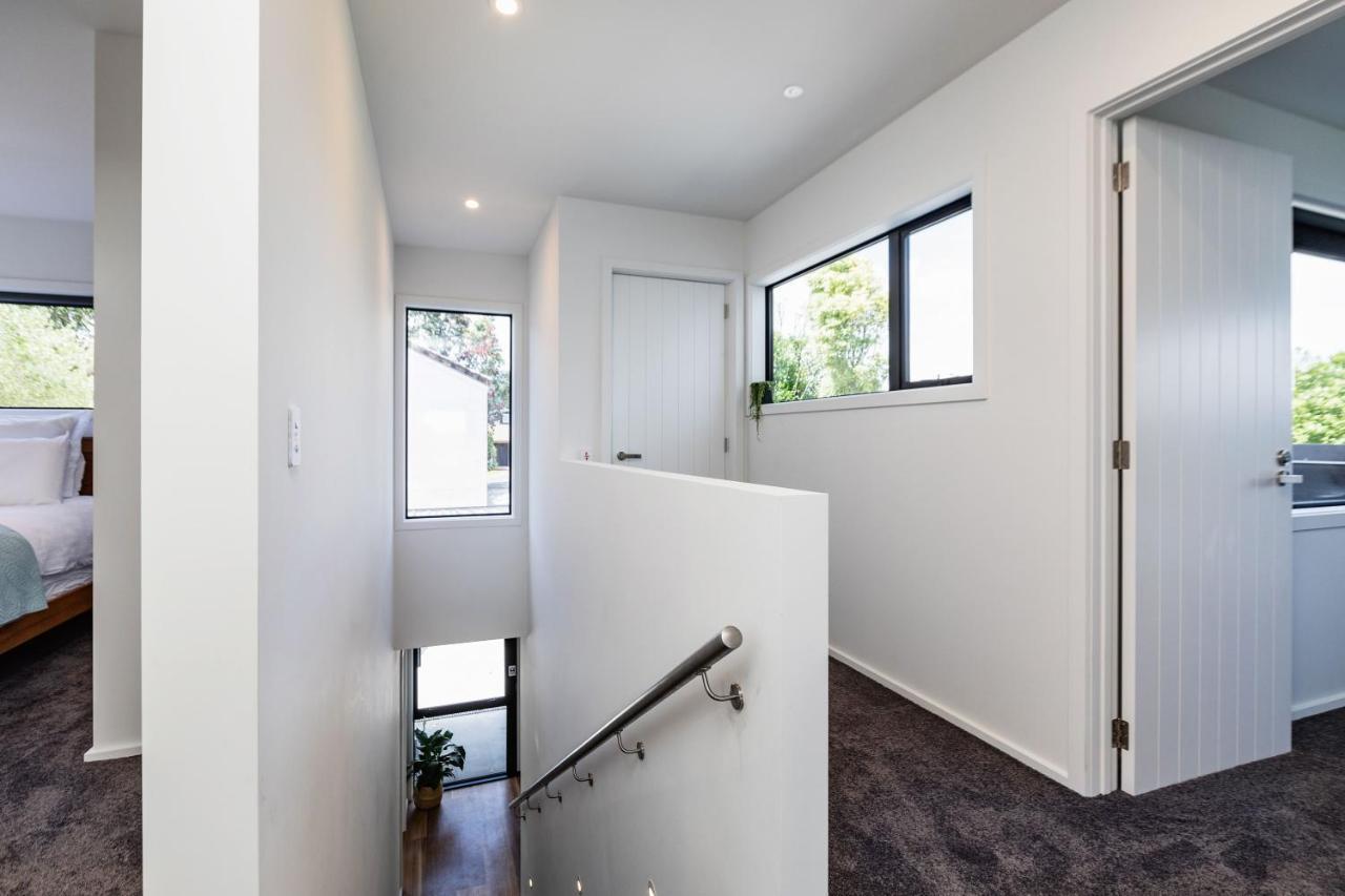Oakura Beach Front Apartments Exterior foto