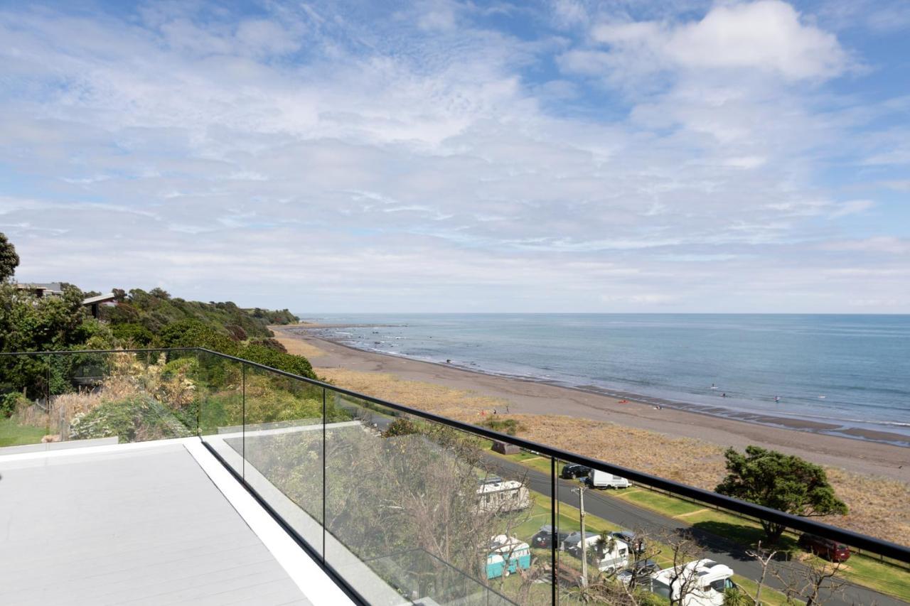Oakura Beach Front Apartments Exterior foto